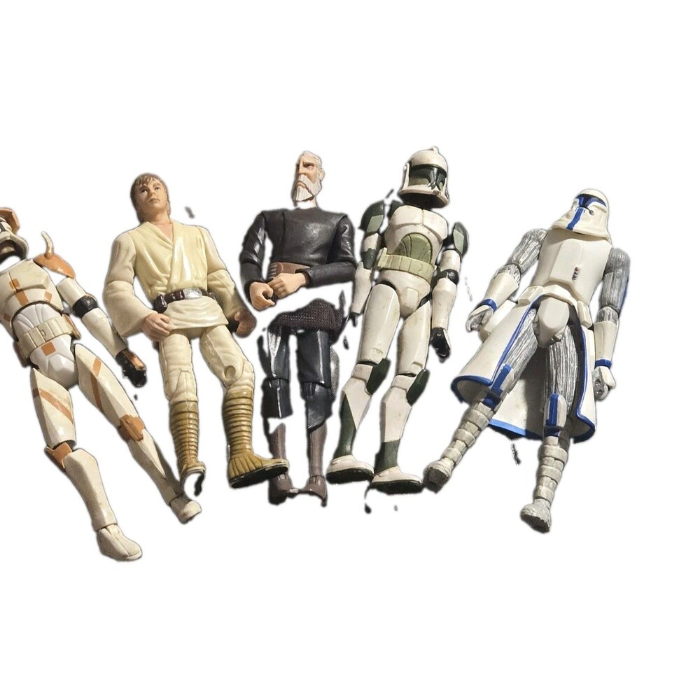 Star Wars Action Figure Lot of 5 Luke Dooku Commander Cody Clone Trooper Gree